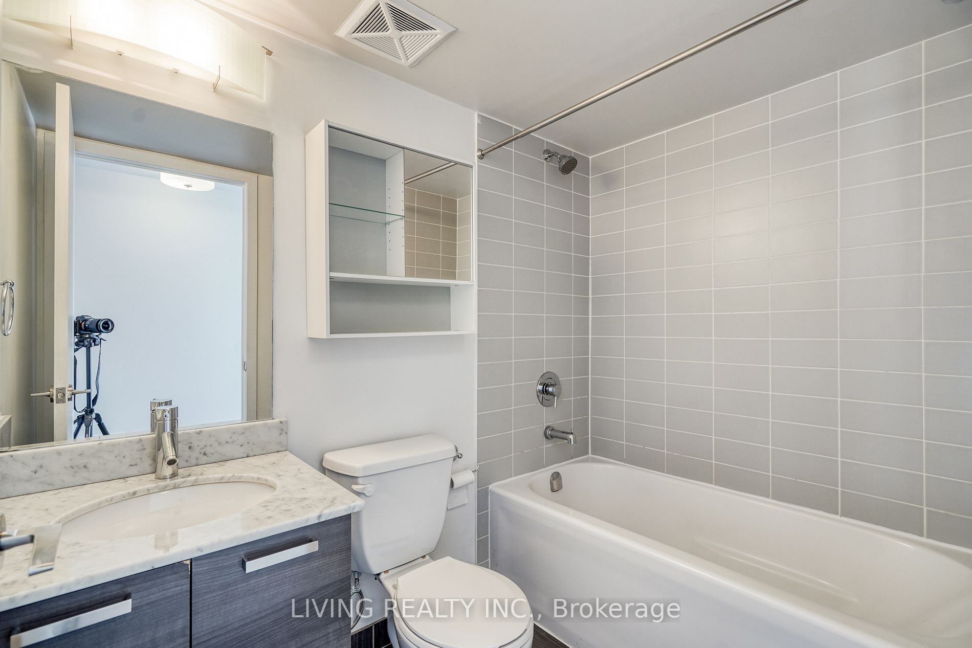 36 Lisgar St, #1616E