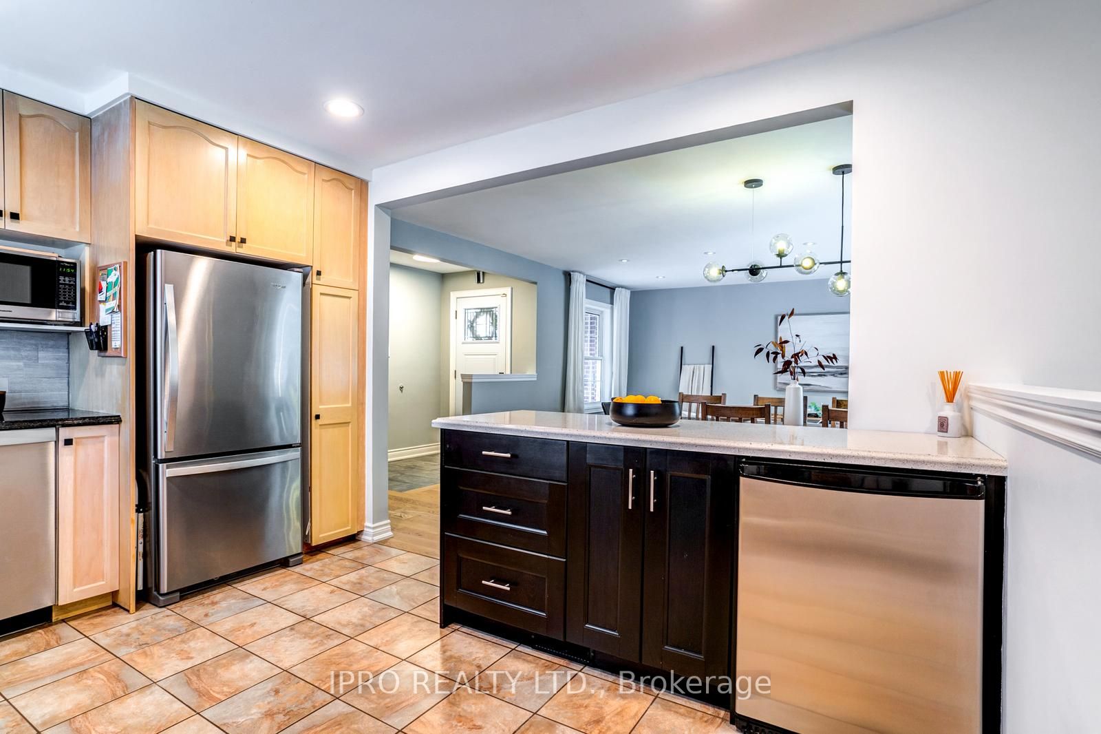 15 Tufton Cres