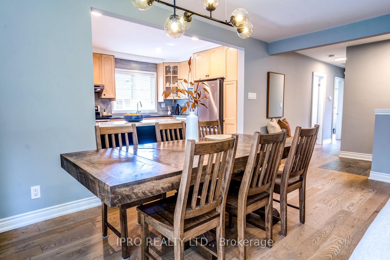 15 Tufton Cres