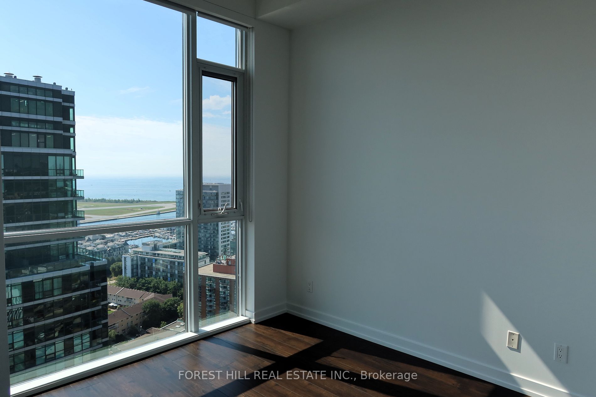 20 Bruyeres Mews, #Ph07