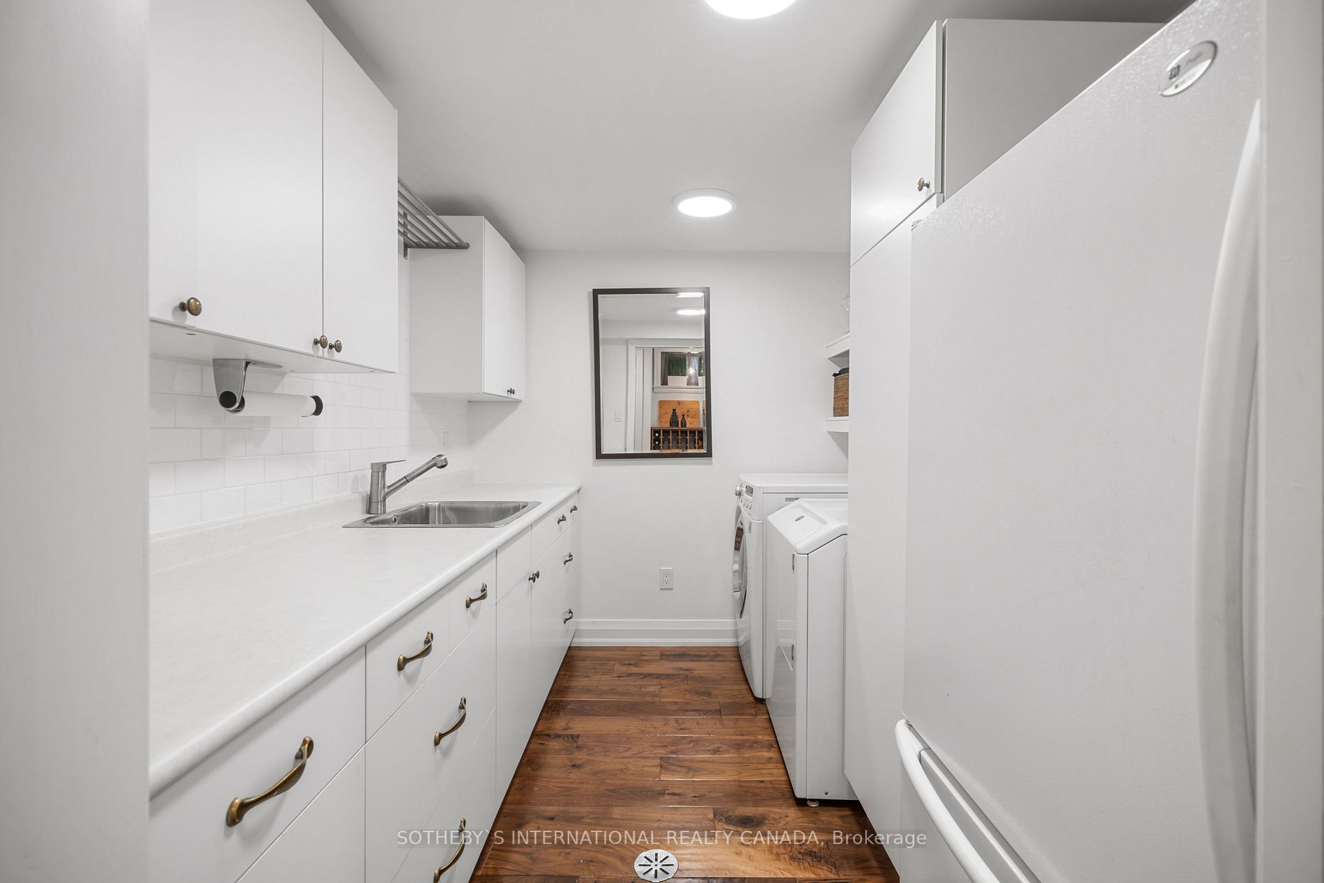 25 Cranbrooke Ave