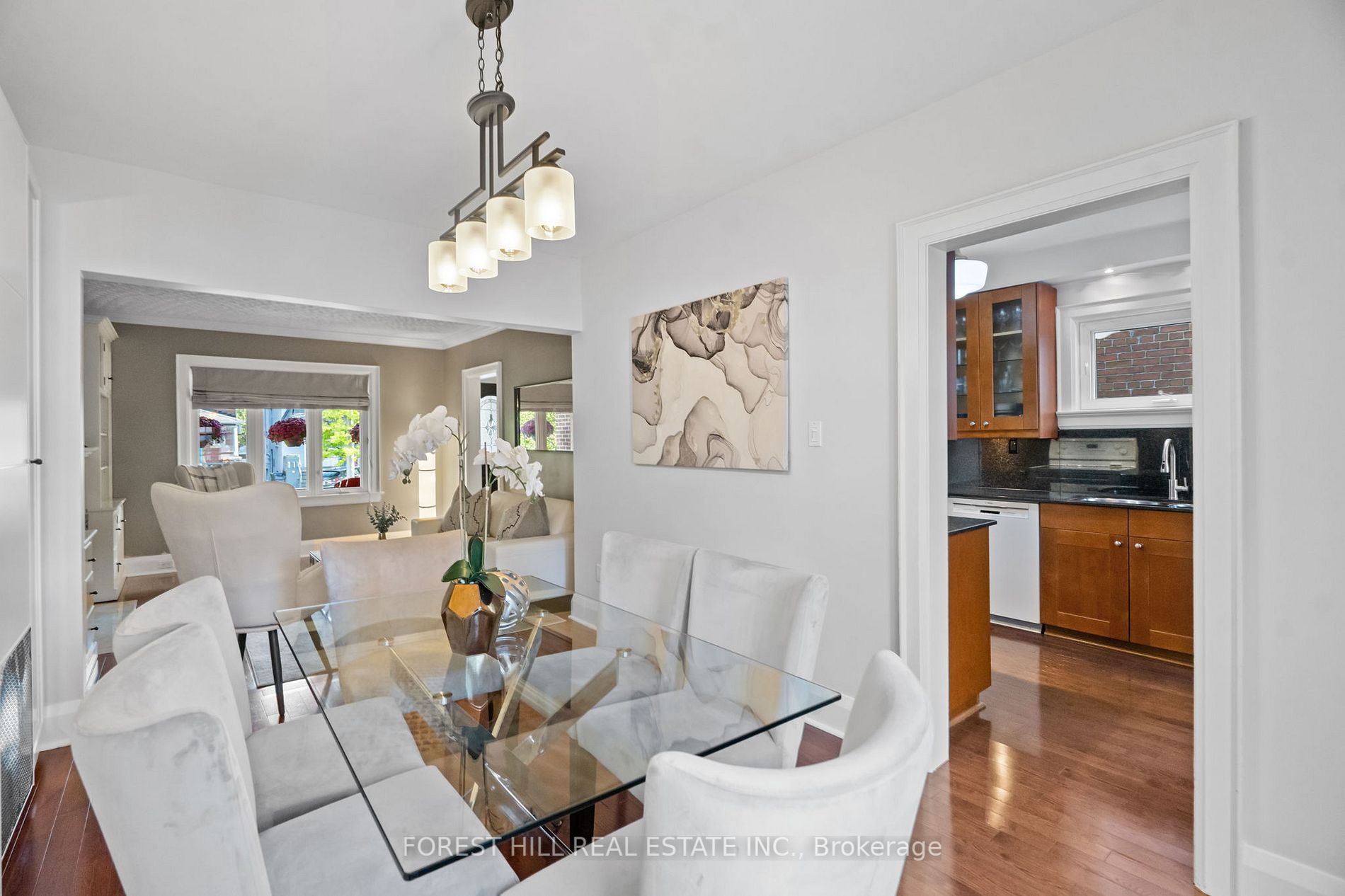 92 Bowood Ave