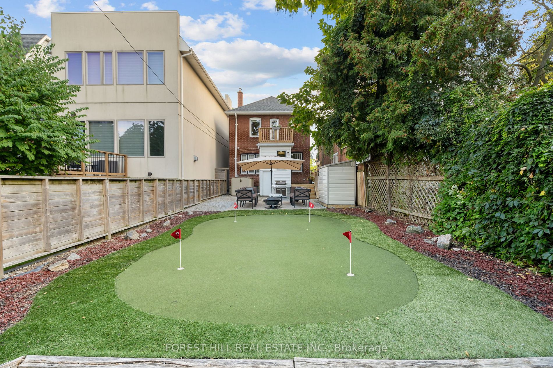 92 Bowood Ave