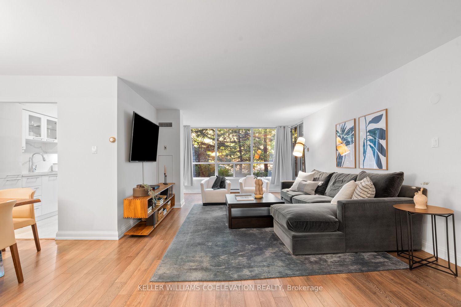 3800 Yonge St, #103