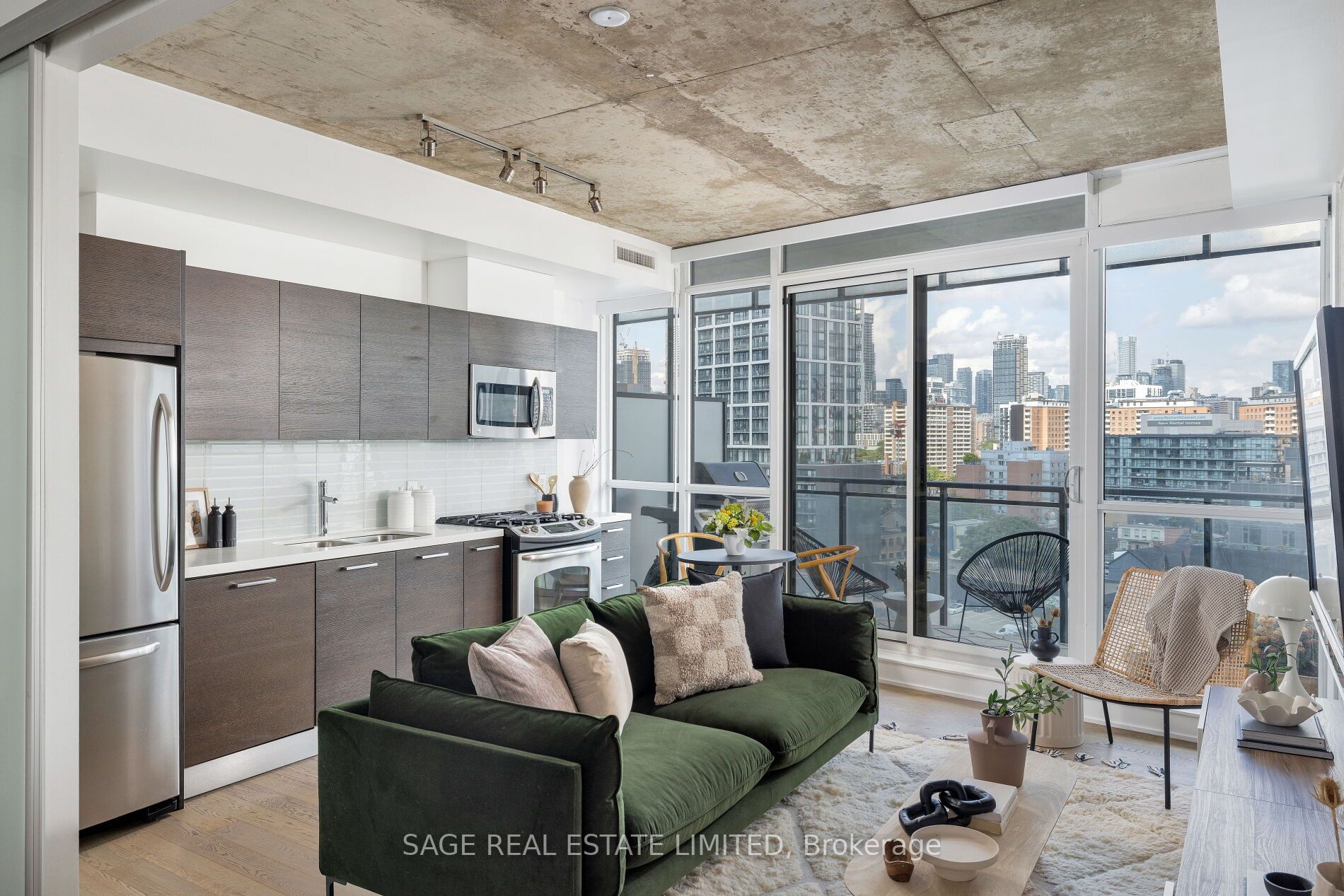318 King St E, #1101