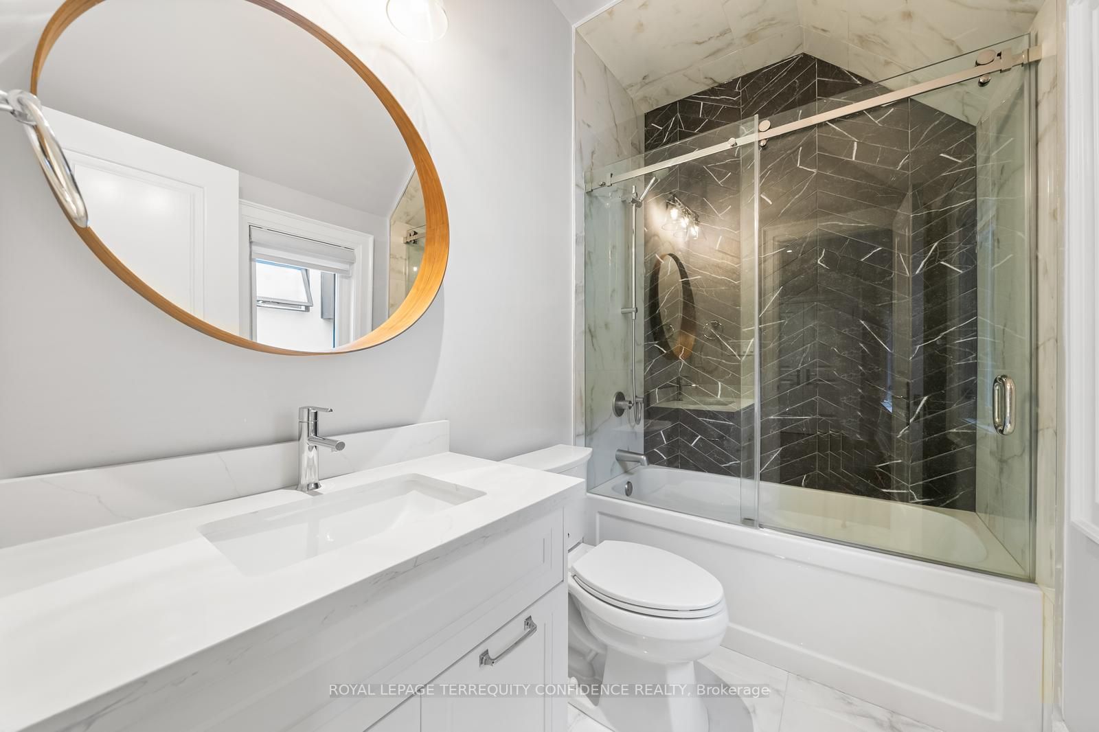 222 Elmhurst Ave