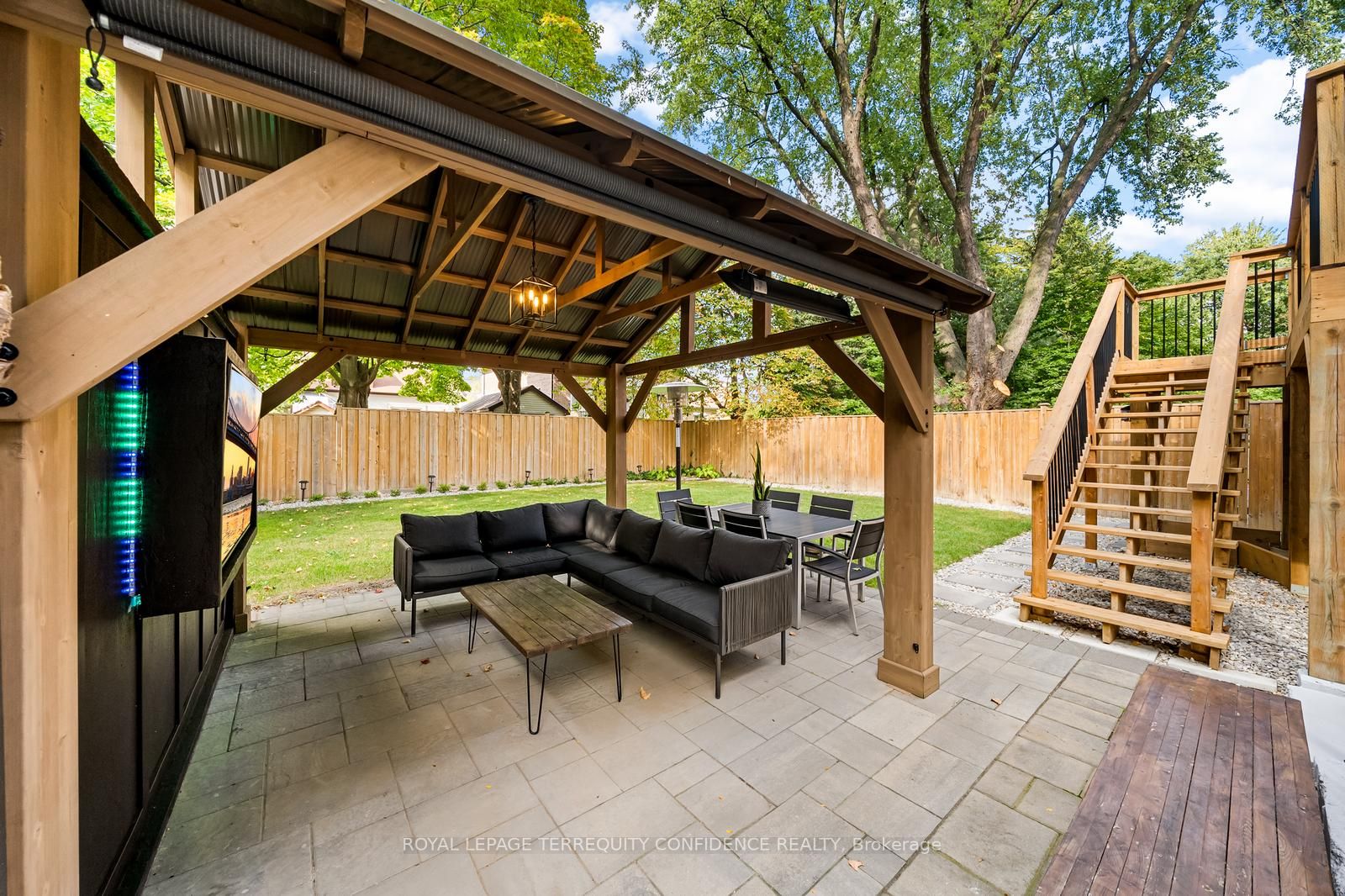 222 Elmhurst Ave