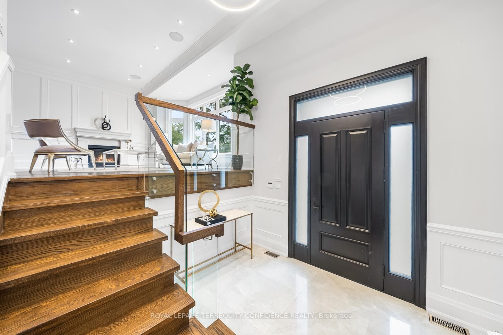 222 Elmhurst Ave