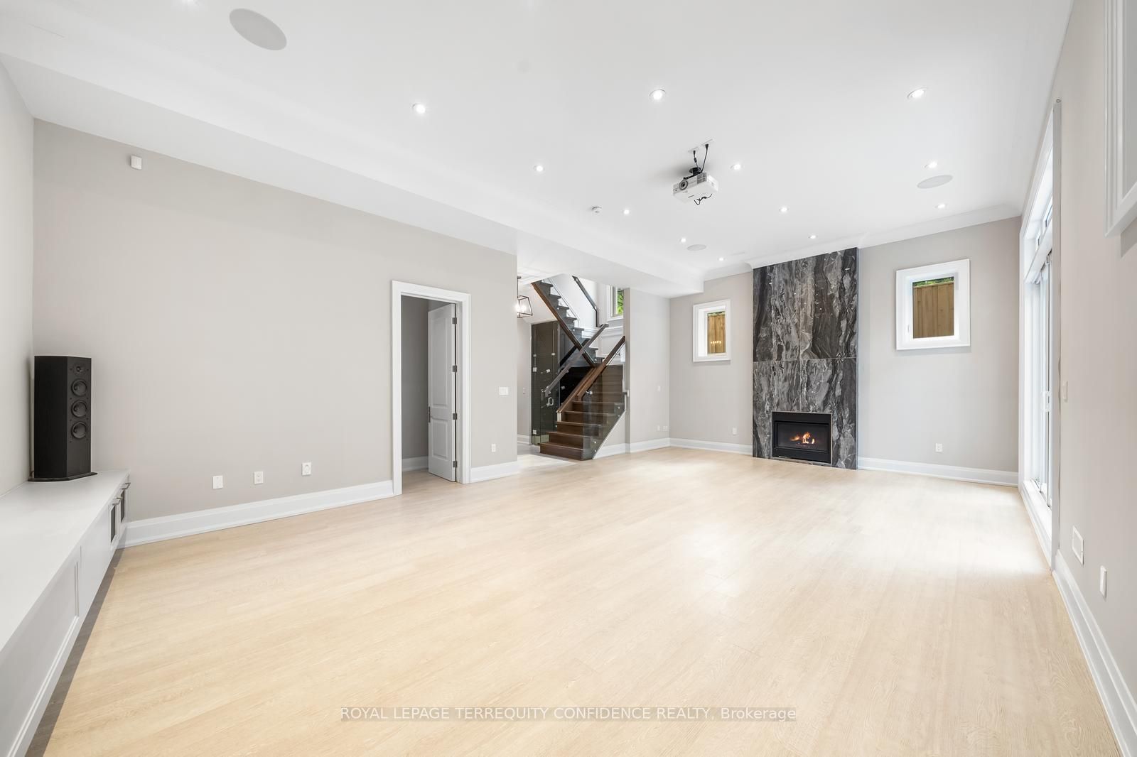 222 Elmhurst Ave