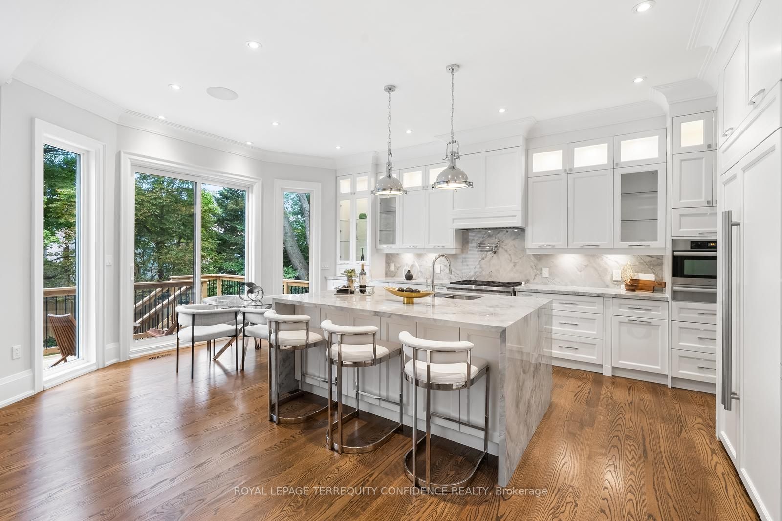 222 Elmhurst Ave