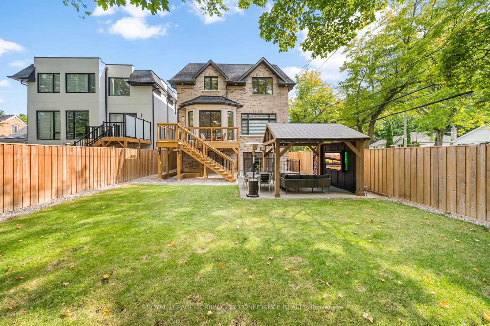 222 Elmhurst Ave