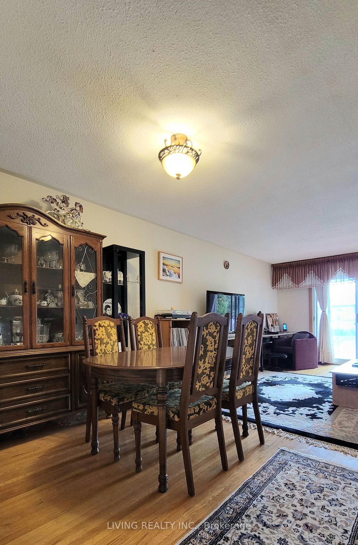 13 Pawnee Avenue
