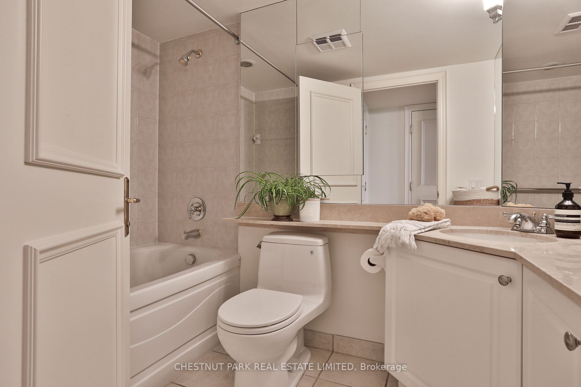 3600 Yonge St, #438