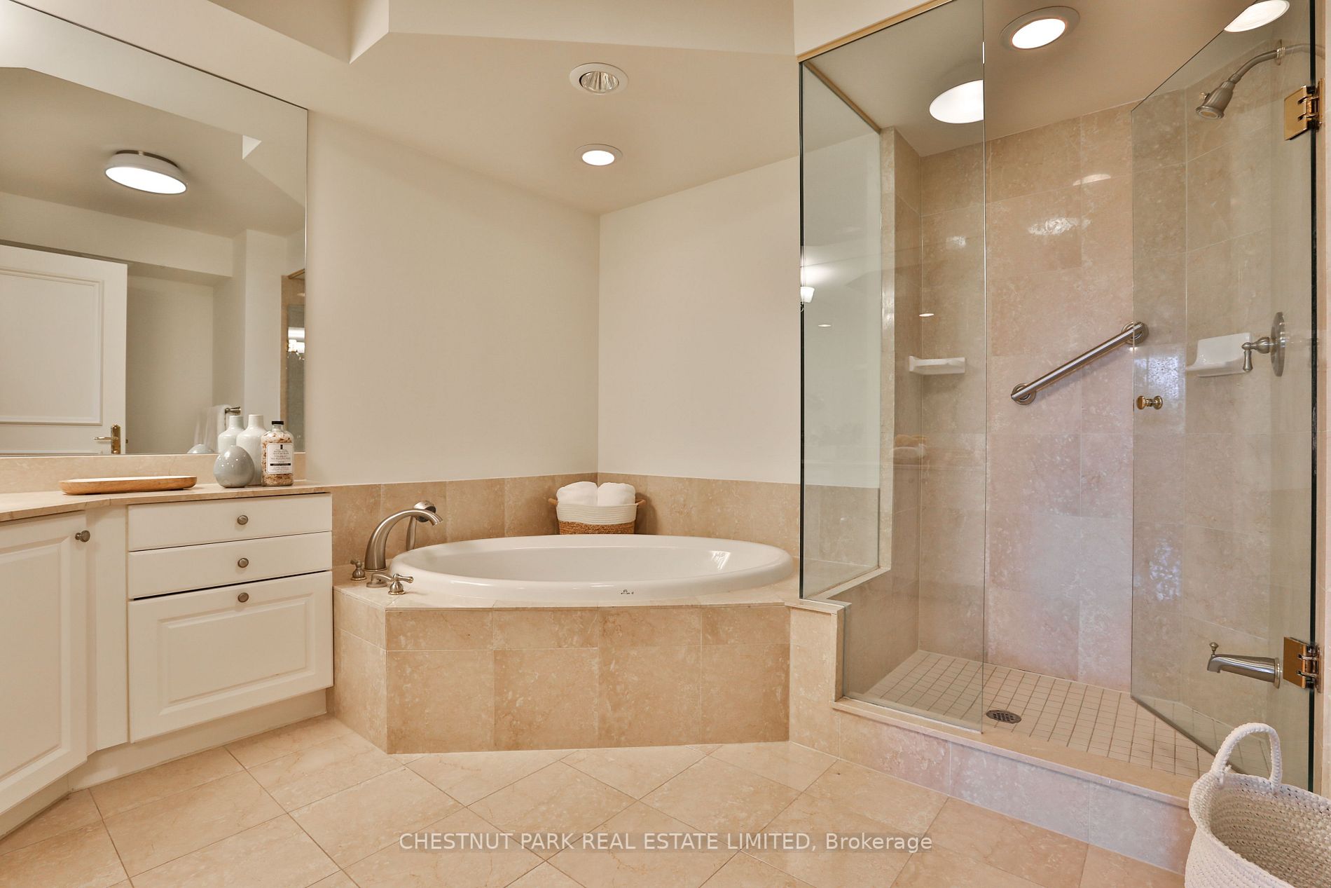 3600 Yonge St, #438