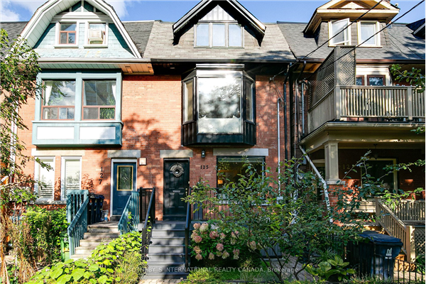 125 Seaton St, Toronto