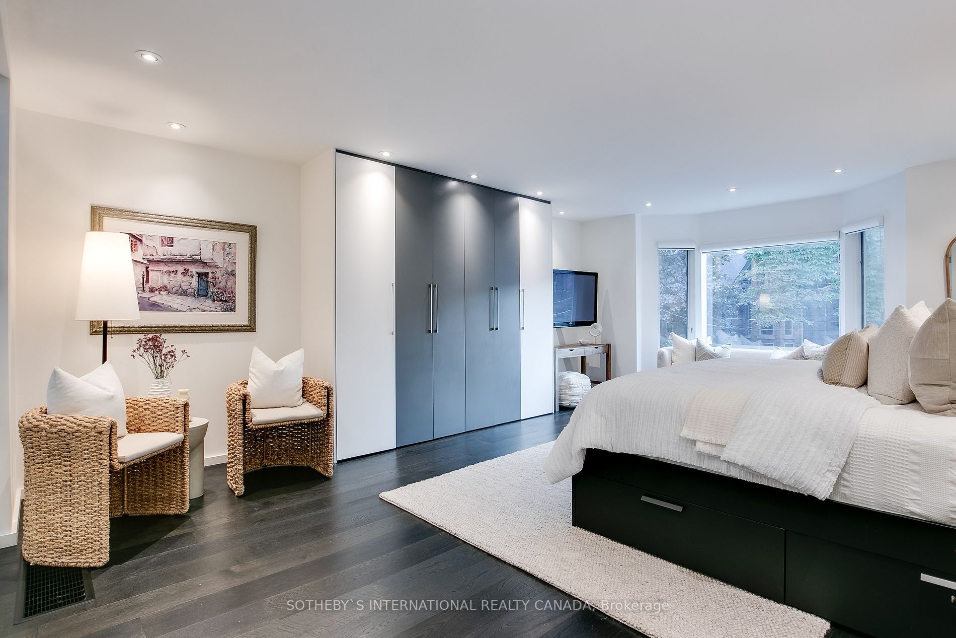 125 Seaton St