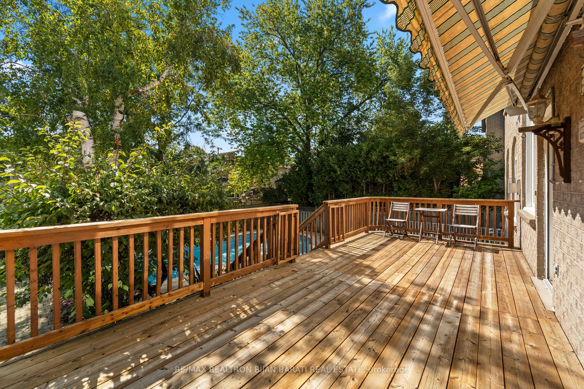 391 Empress Ave