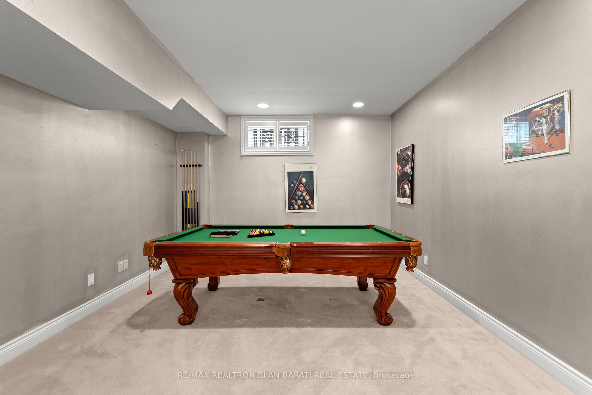 391 Empress Ave