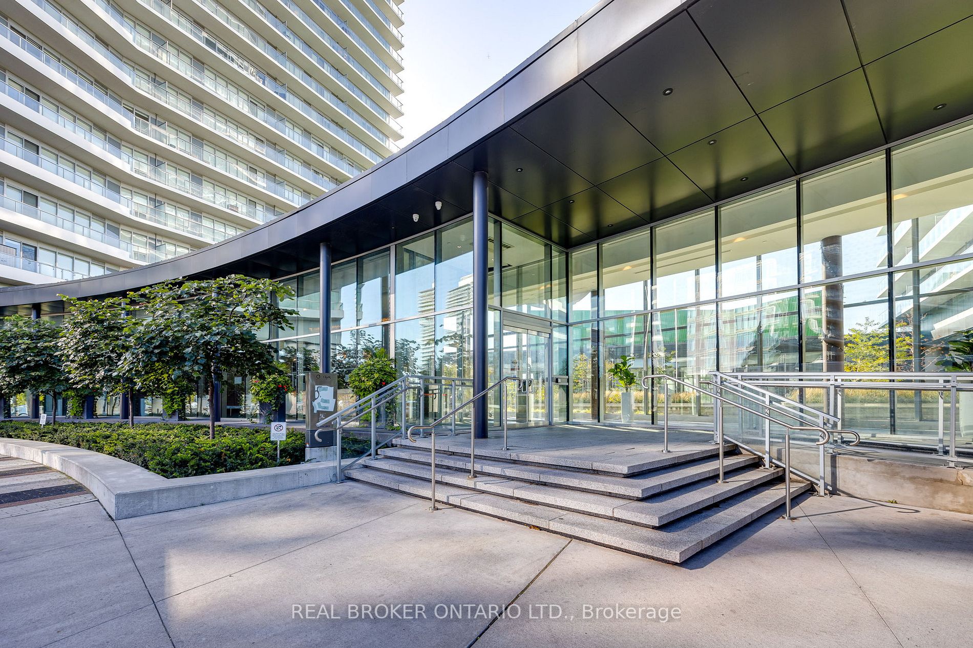 117 Mcmahon Dr, #707