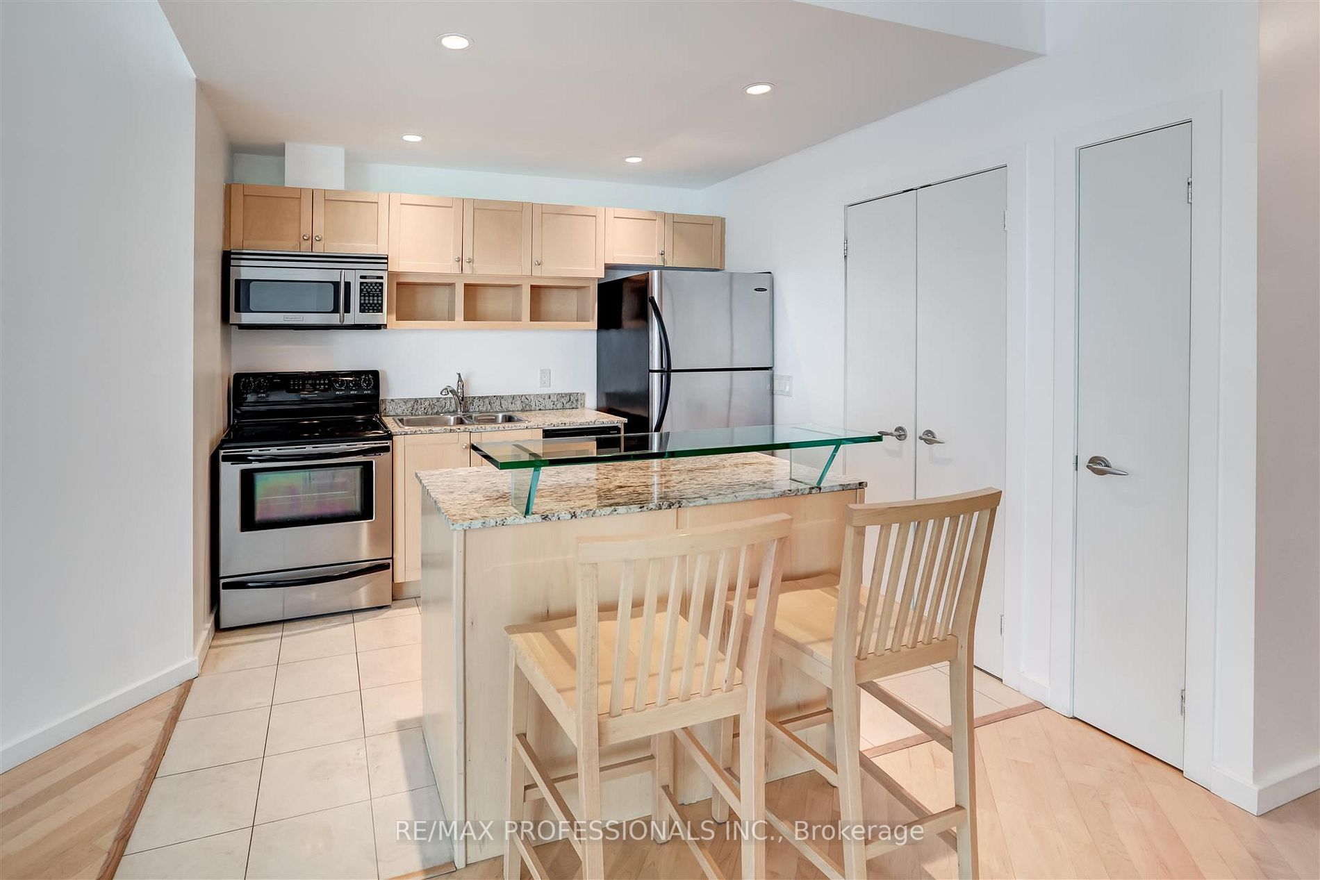 218 Queens Quay W, #2410