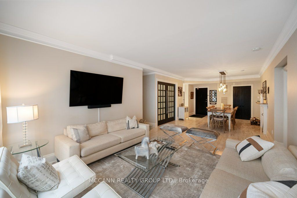 20 Glebe Rd W, #7