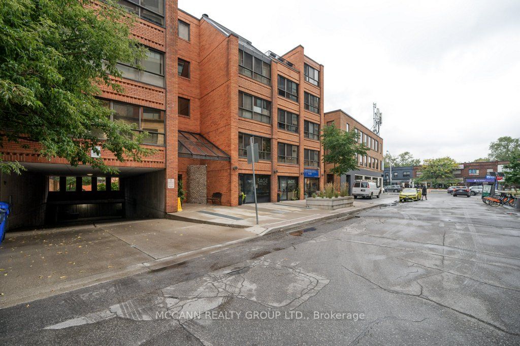 20 Glebe Rd W, #7