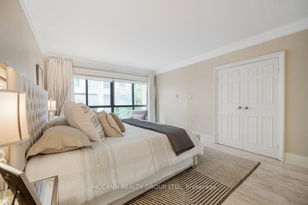 20 Glebe Rd W, #7