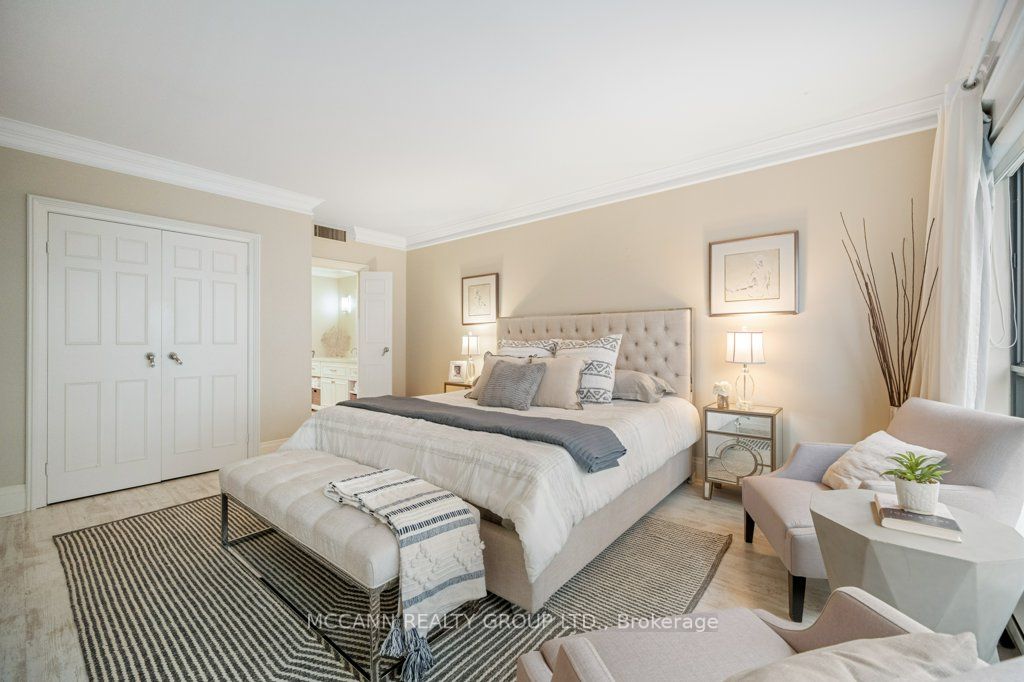 20 Glebe Rd W, #7