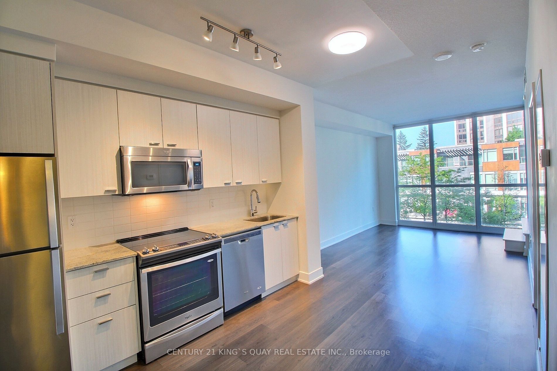 88 Sheppard Ave E, #216