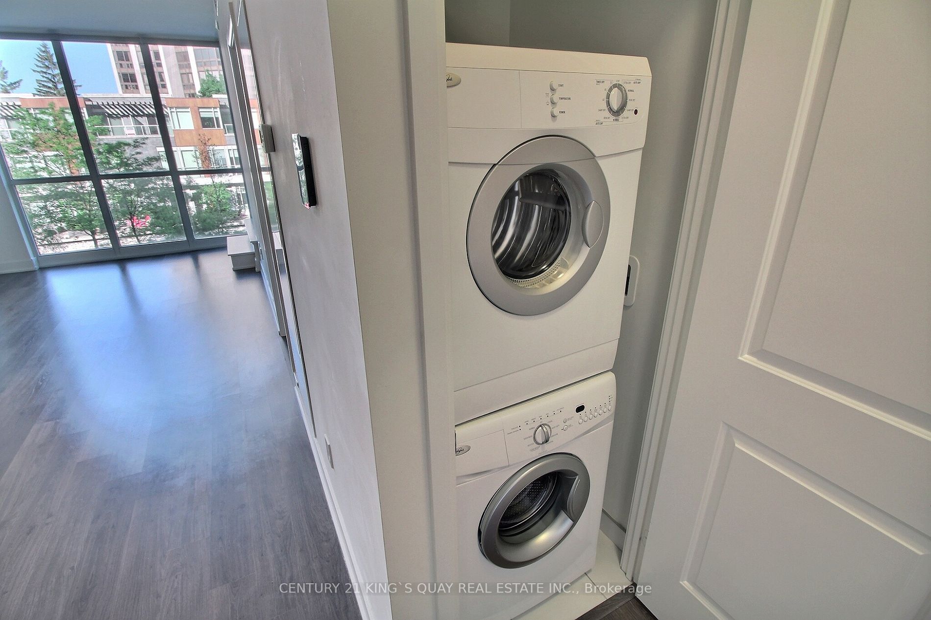 88 Sheppard Ave E, #216