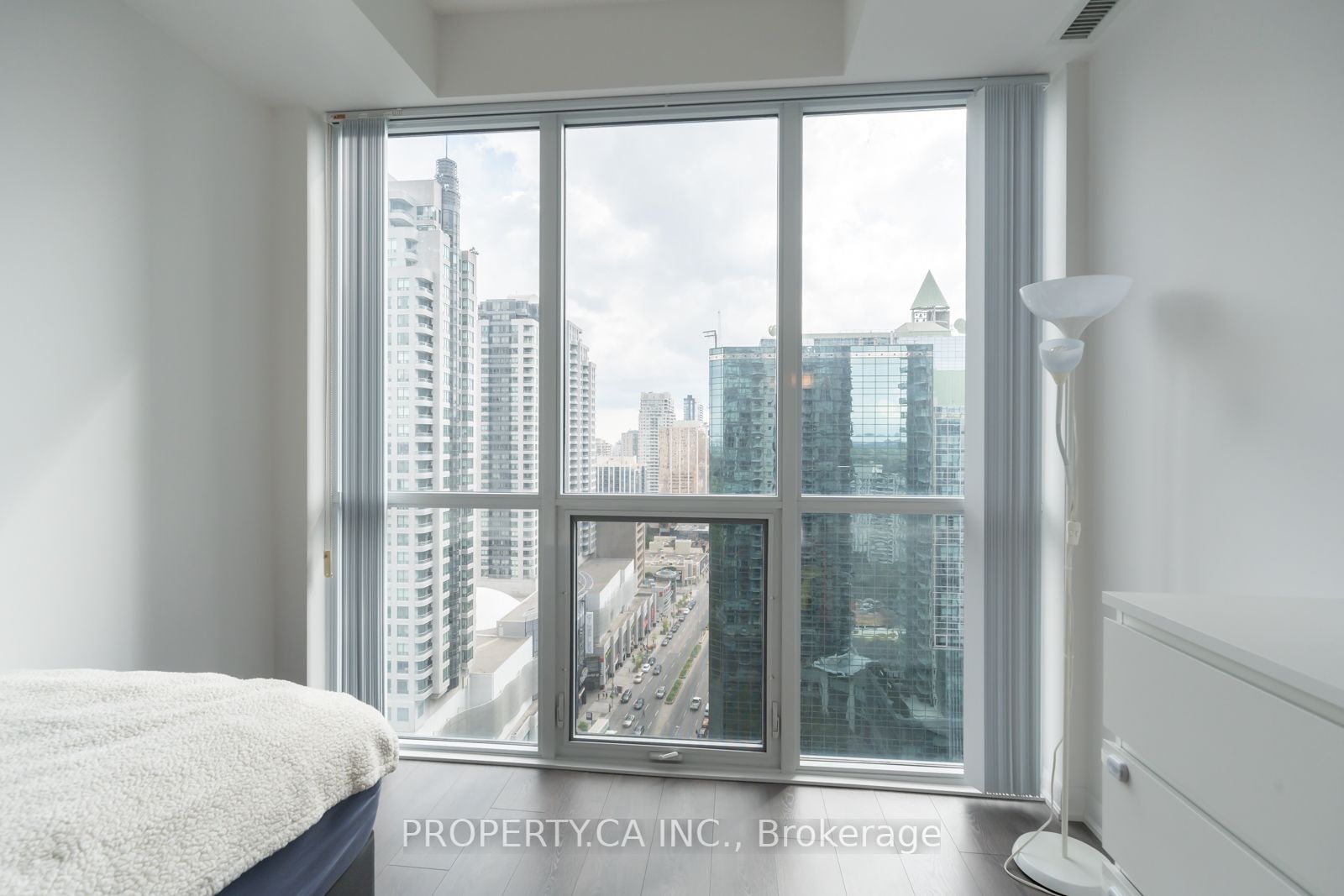 5168 Yonge St, #2515