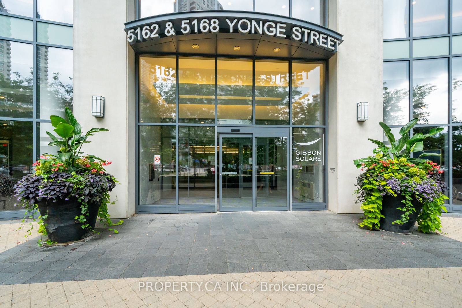 5168 Yonge St, #2515