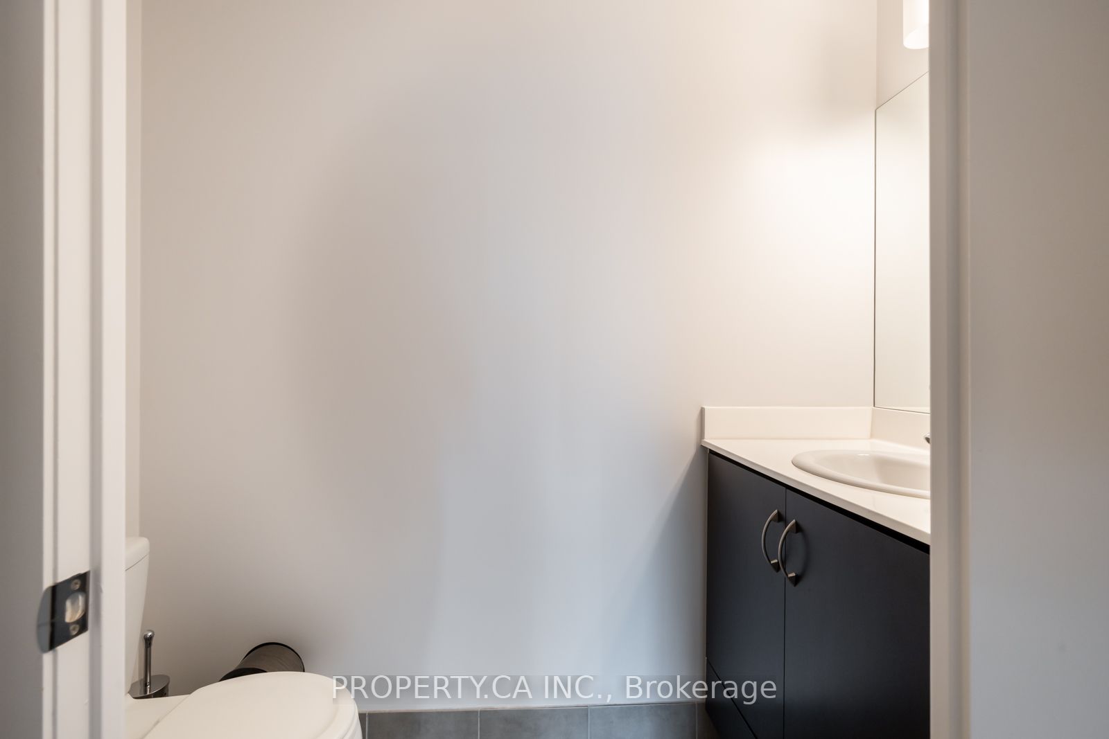 5168 Yonge St, #2515
