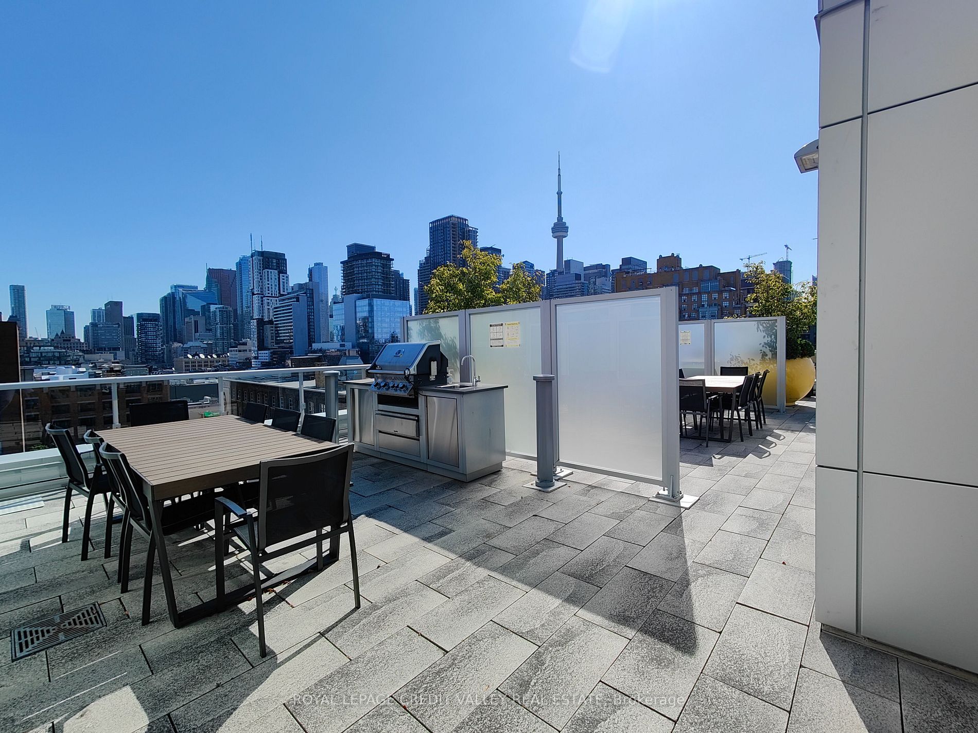 38 Cameron St, #913