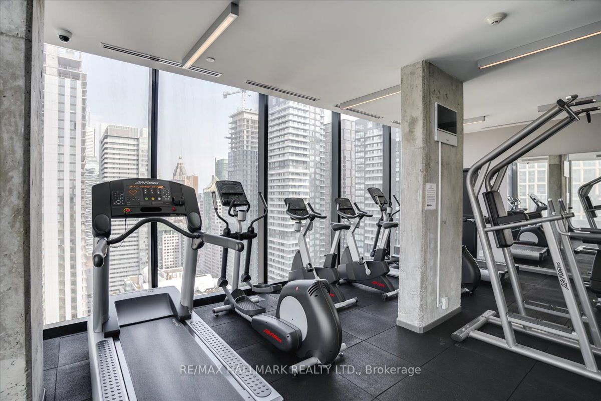 11 Charlotte St, #303