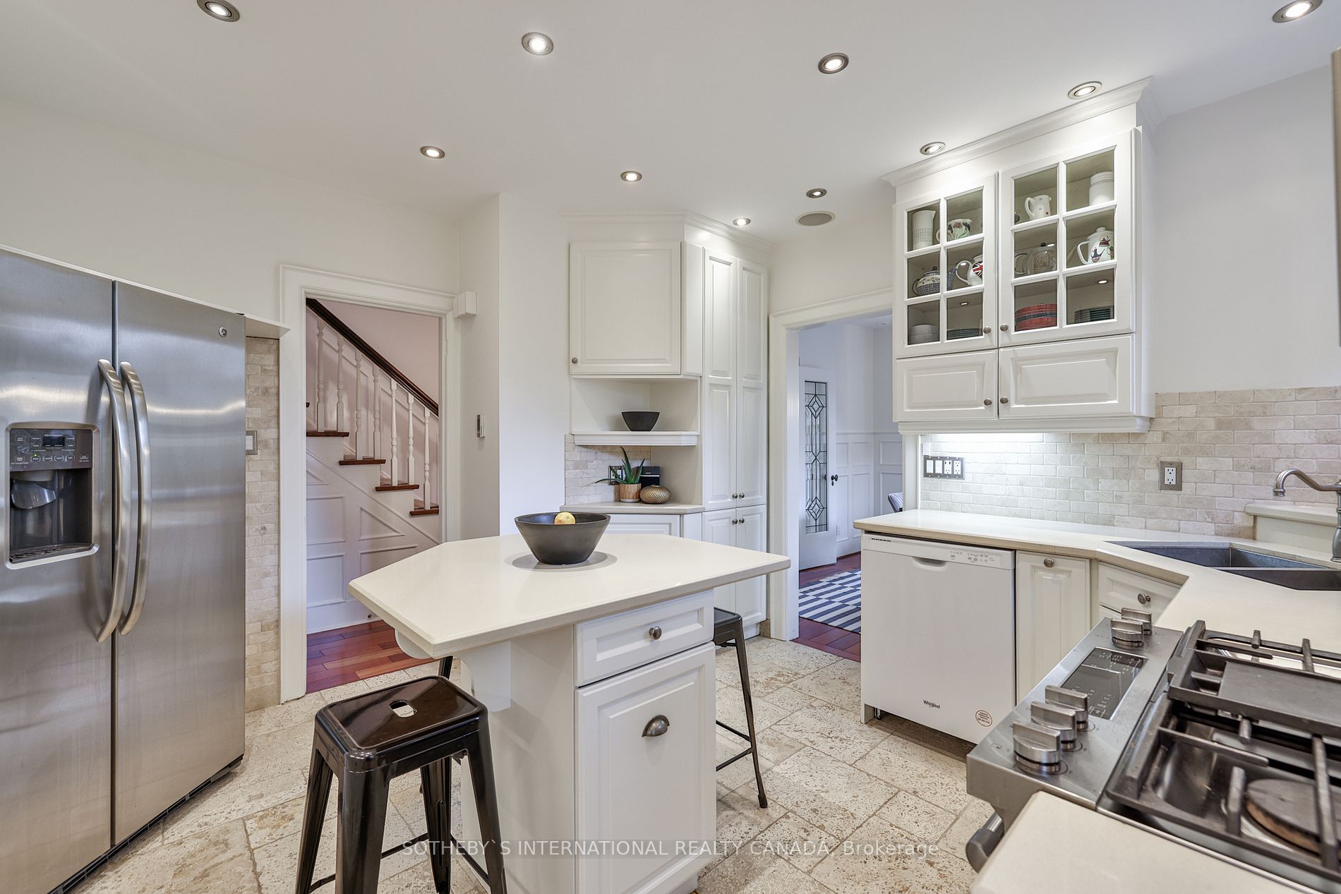 90 Highbourne Rd