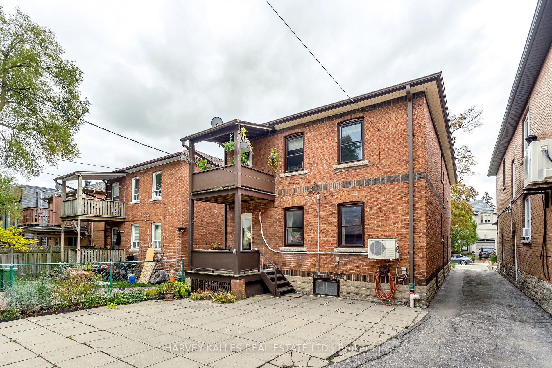 15 Braemar Ave, #Main