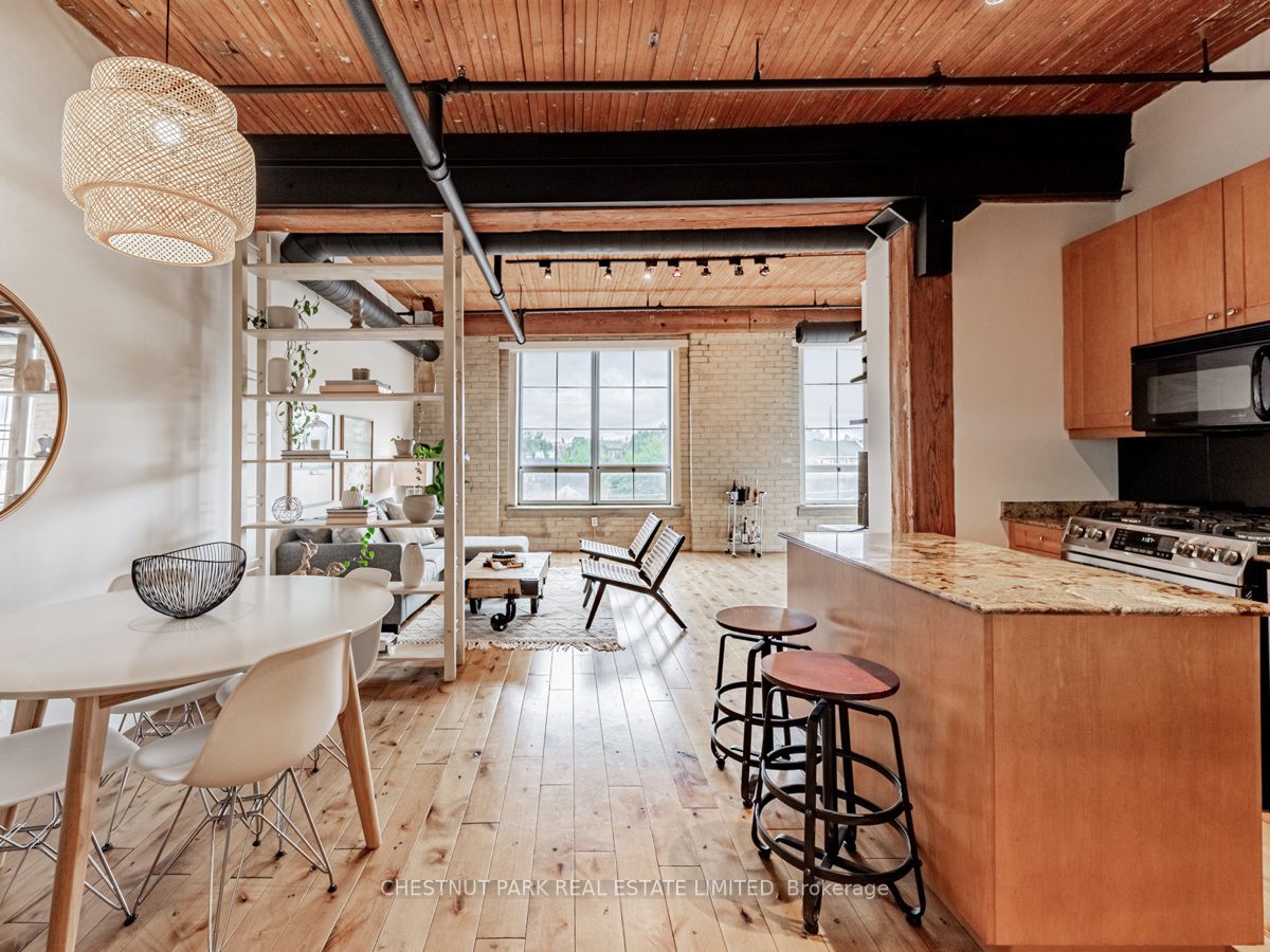 781 King Street W, #501