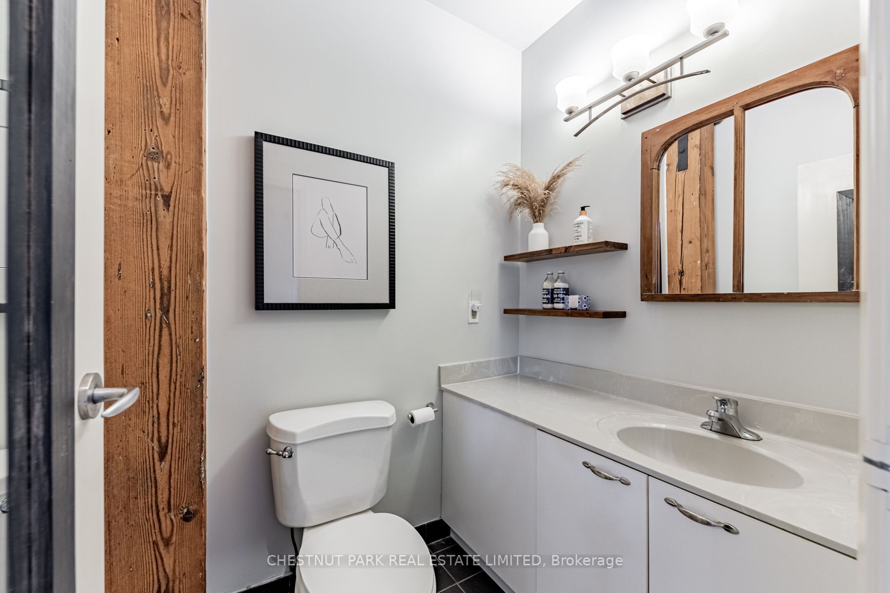 781 King Street W, #501