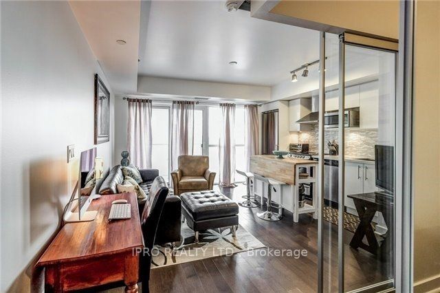 58 Orchard View Boulevard, #1409