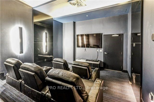 58 Orchard View Boulevard, #1409