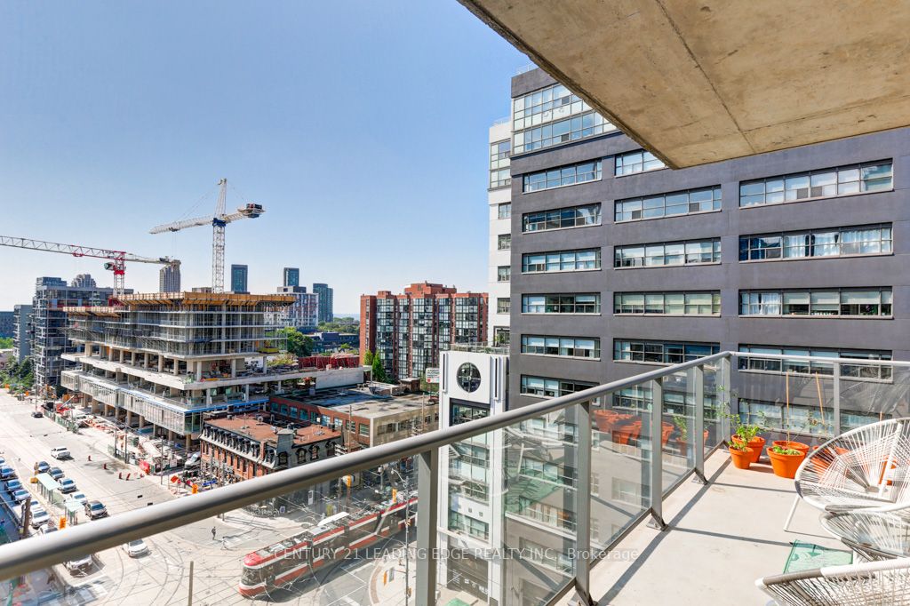 95 Bathurst St, #920
