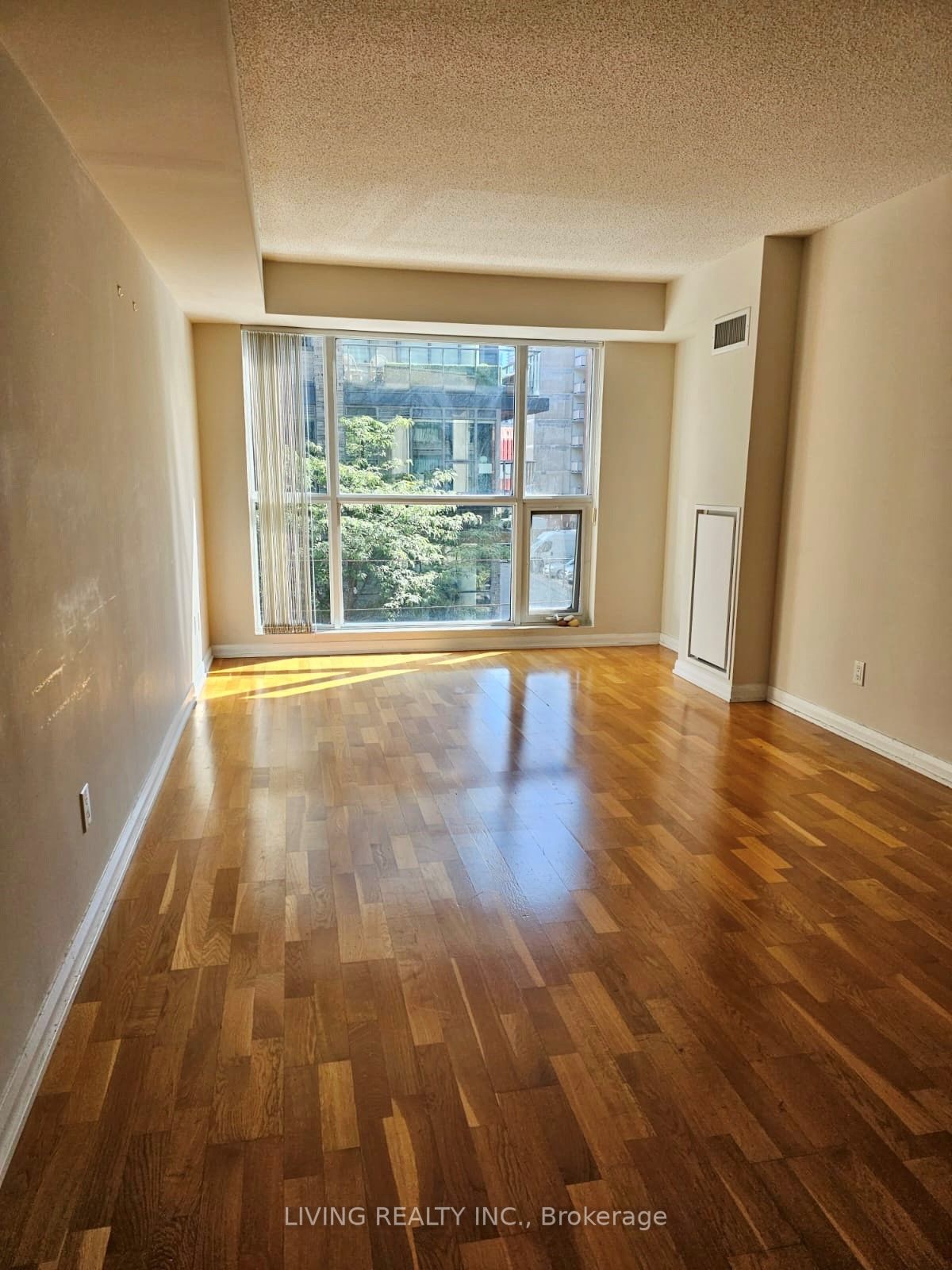 18 Beverley St, #315B