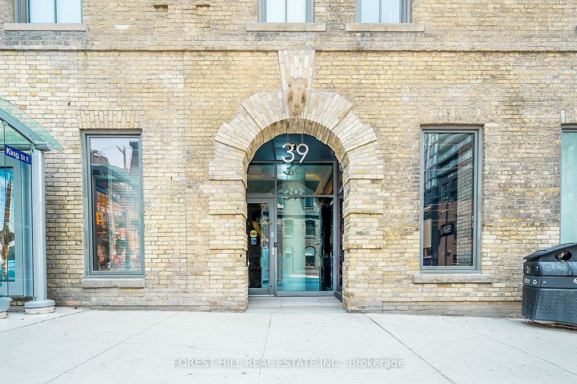 39 Sherbourne Street, #1109