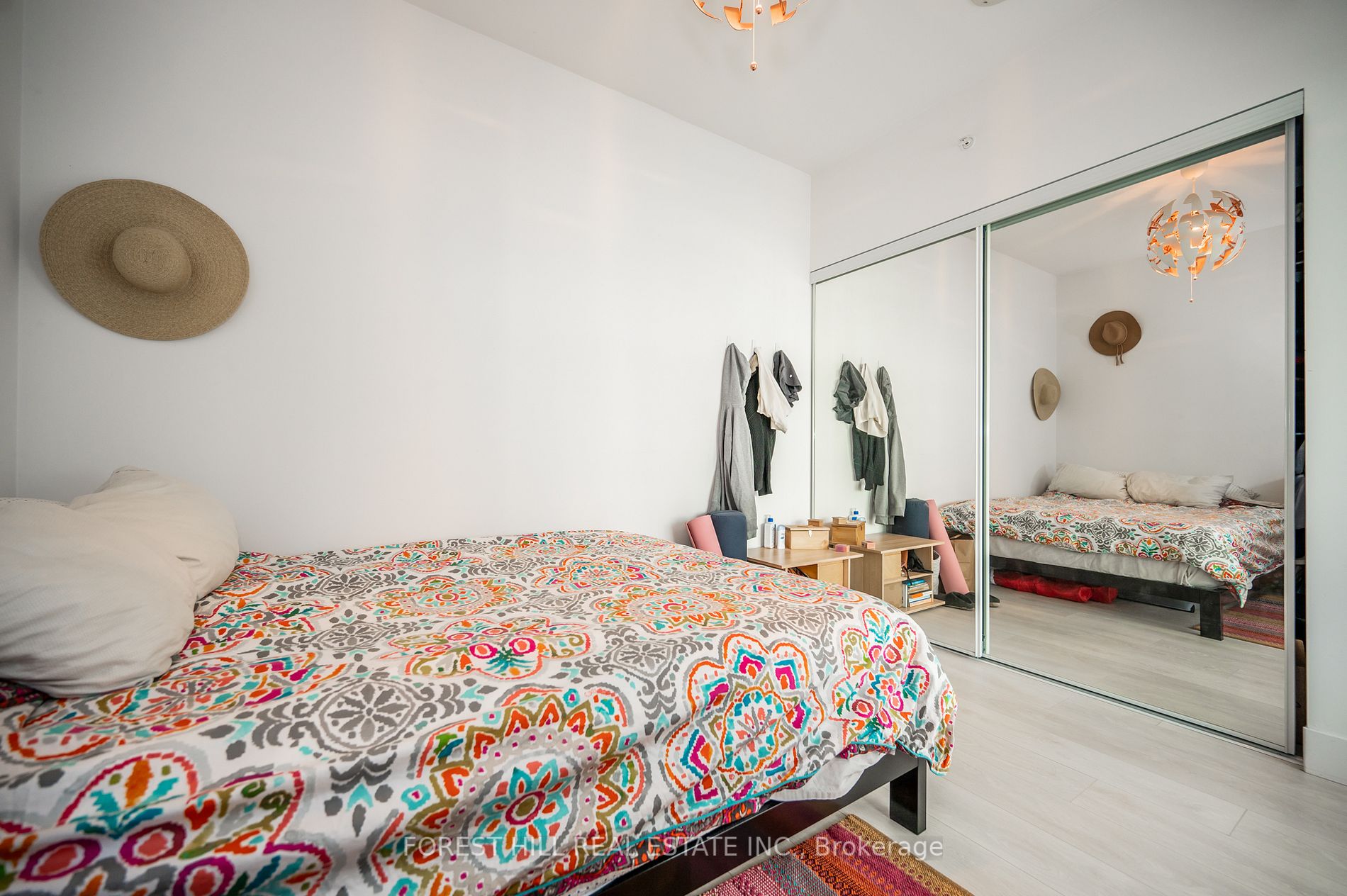 39 Sherbourne Street, #1109