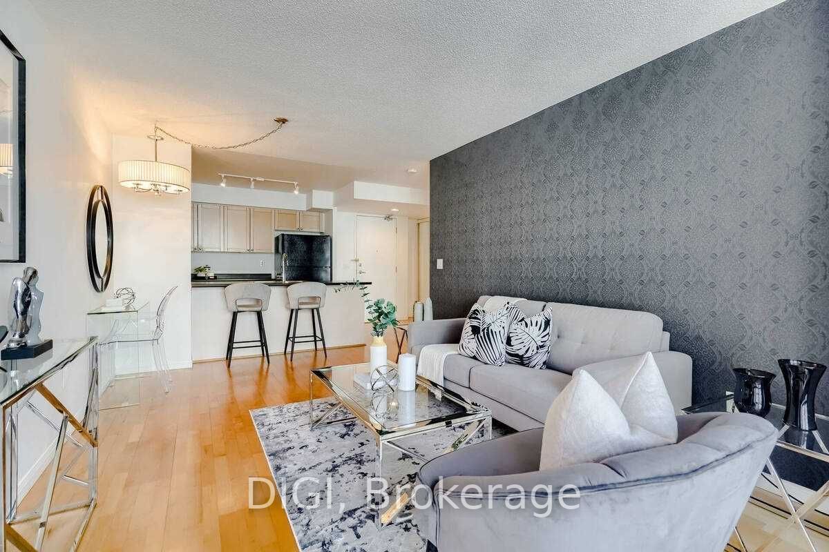 311 Richmond St E, #605