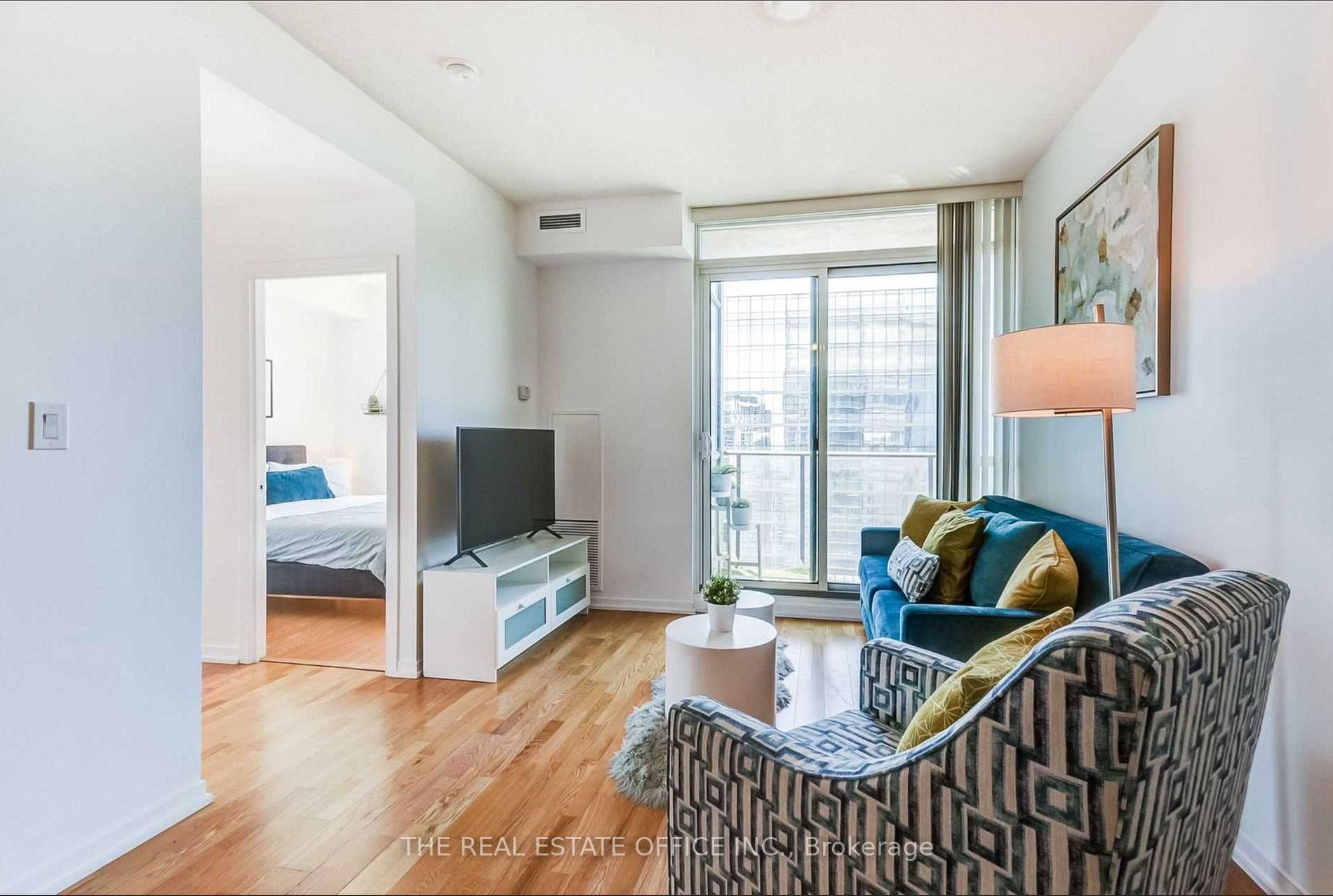 65 Bremner Boulevard, #4302
