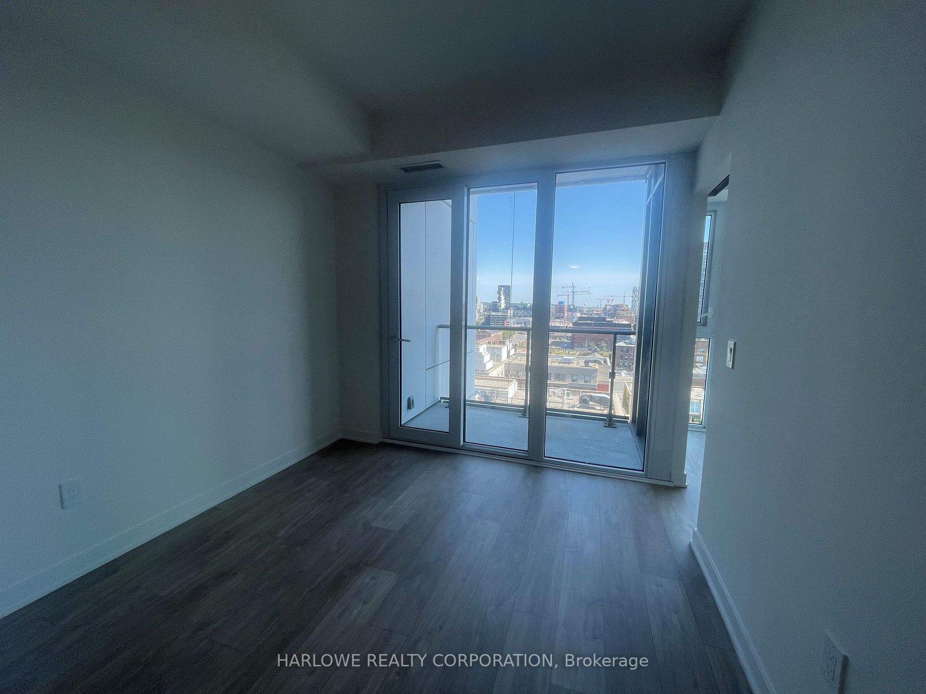 60 Princess St, #1213 Se