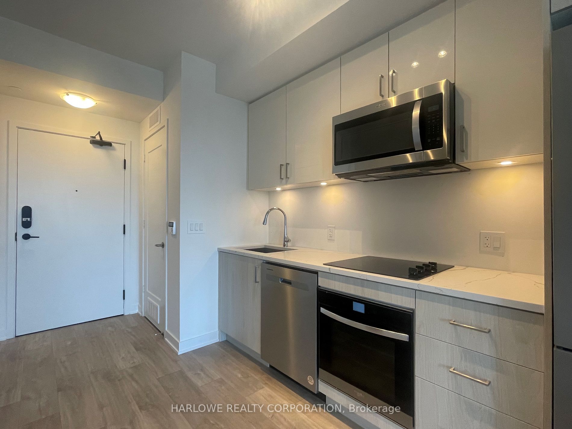 60 Princess St, #1213 Se