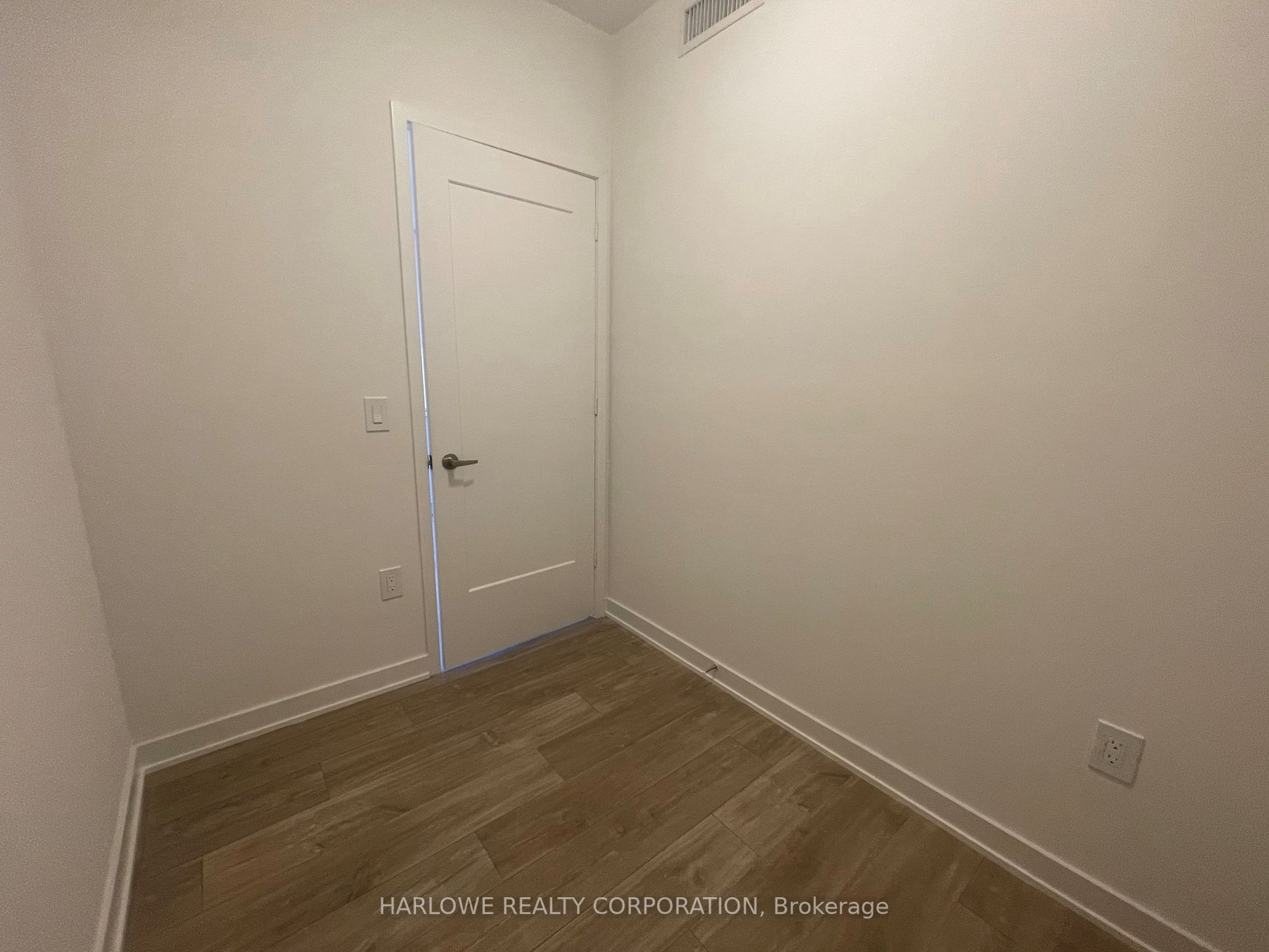 60 Princess St, #1213 Se